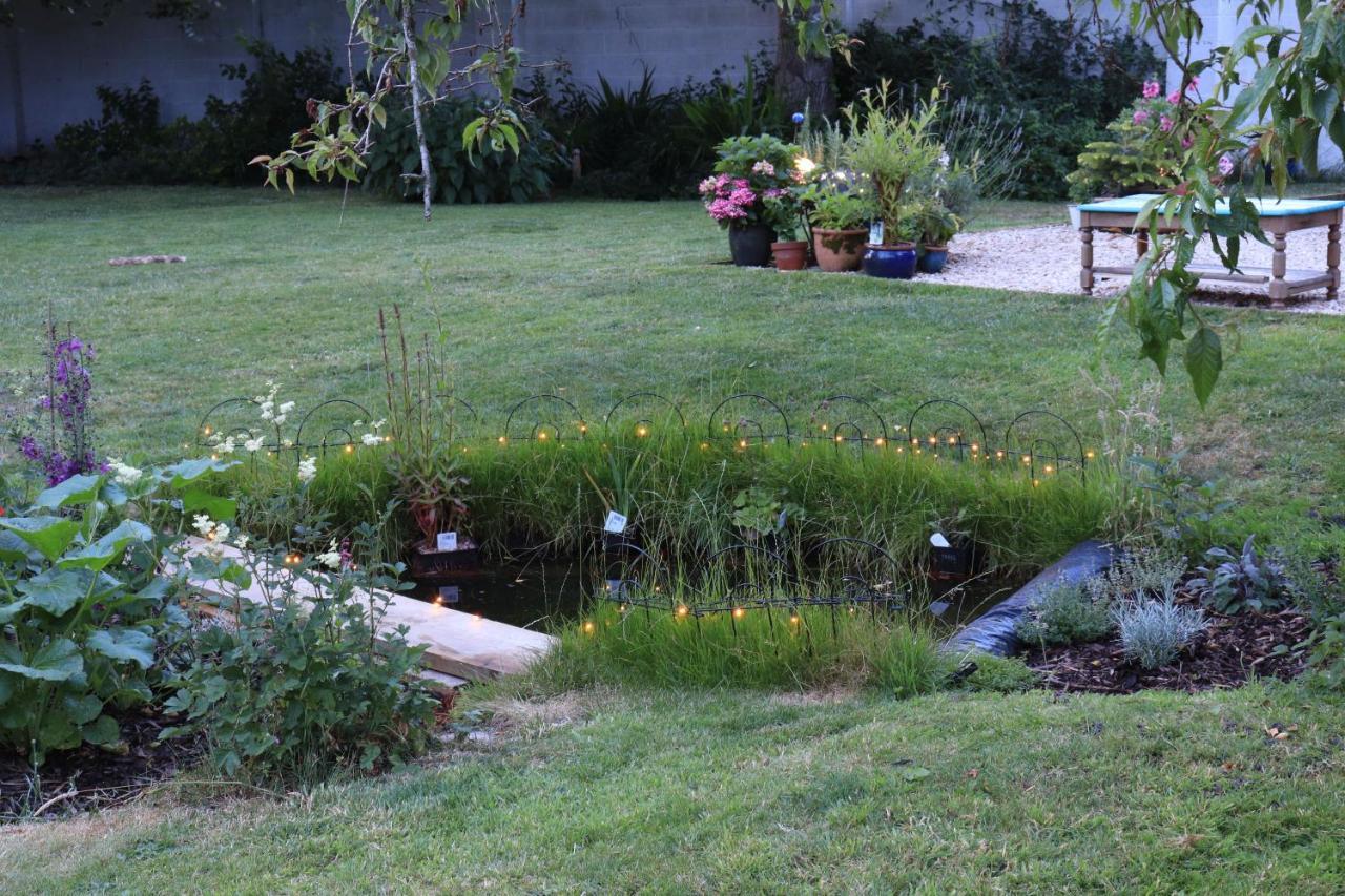 Hill View Bed & Breakfast Binegar Bagian luar foto