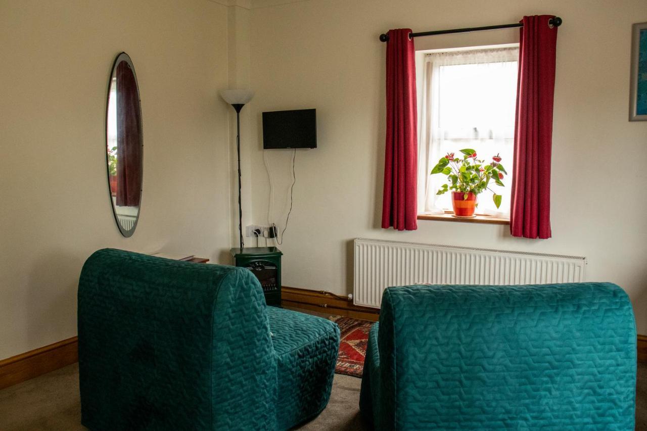 Hill View Bed & Breakfast Binegar Bagian luar foto
